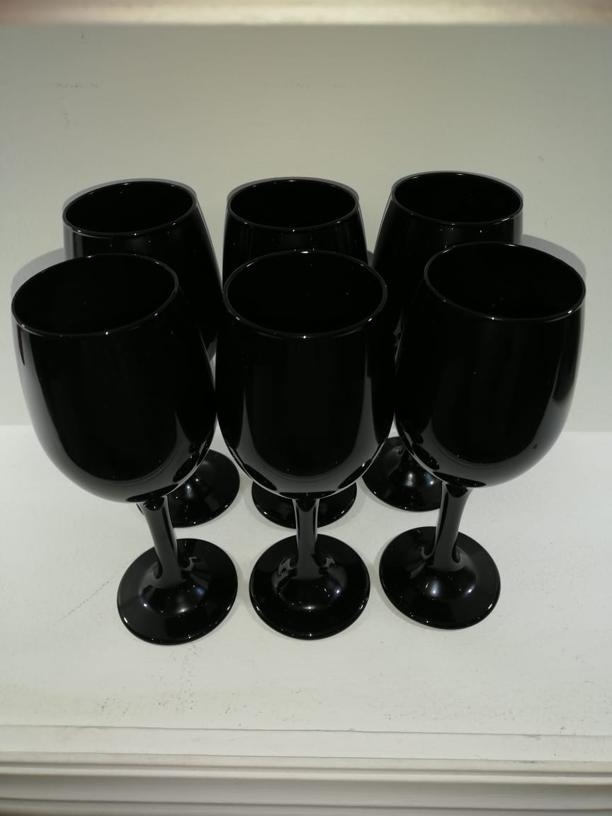 Taças de Vinho -preta - Image 2